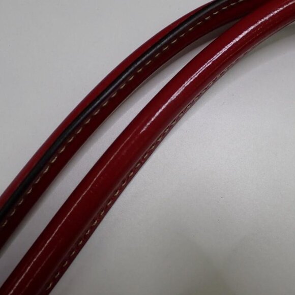 Gucci Red/White GG Supreme Canvas and Patent Leather Medium Heart Joy Tote - Picture 8 of 14